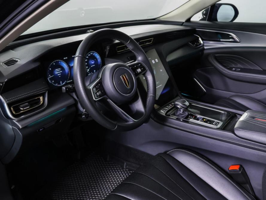 Hongqi H5 II Москва  - изображение 16