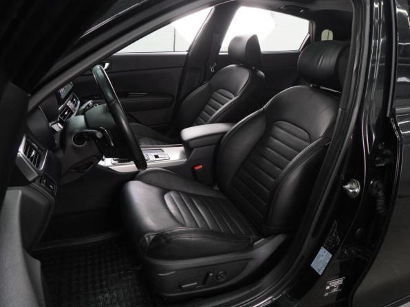 Kia Optima IV Рестайлинг с пробегом 2018 года, цена 1 999 000 рублей, 132539 км, седан, Автокод Объявления