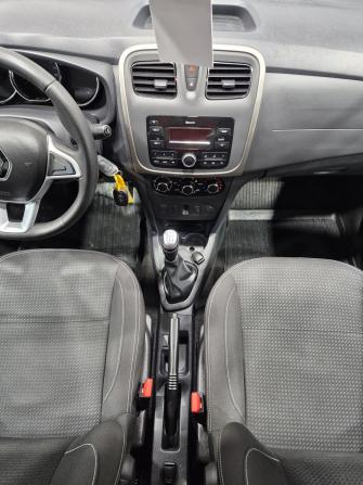 Renault Logan II Рестайлинг с пробегом 2022 года, цена 1 090 000 рублей, 67151 км, седан, Автокод Объявления