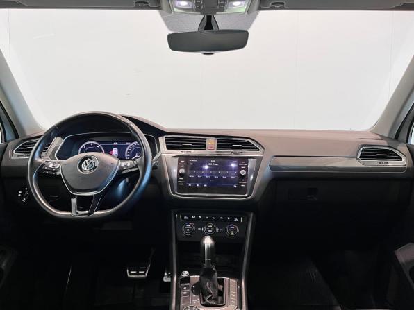 Volkswagen Tiguan II с пробегом 2019 года, цена 2 990 000 рублей, 129306 км, внедорожник, Автокод Объявления
