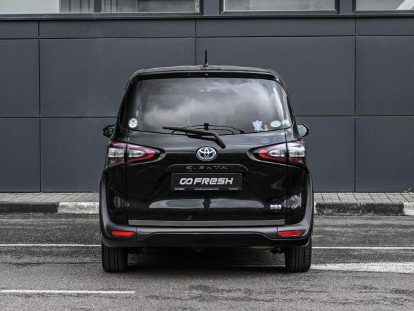 Toyota Sienta II с пробегом 2018 года, цена 1 779 000 рублей, 86501 км, компактвэн, Автокод Объявления