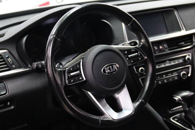 Kia Optima IV Рестайлинг с пробегом 2019 года, цена 1 995 950 рублей, 104496 км, седан, Автокод Объявления