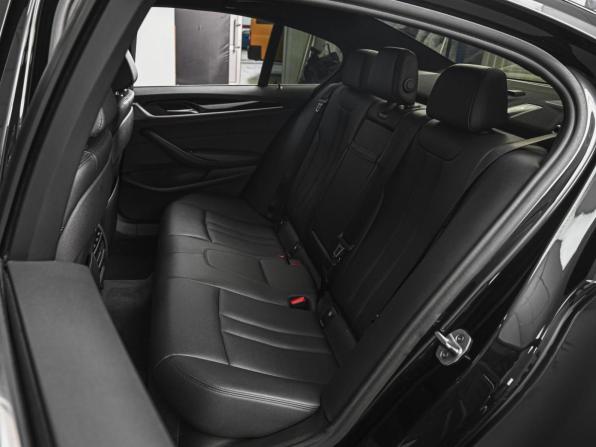 BMW 5 серии VII (G30/G31/G38) с пробегом 2017 года, цена 3 228 960 рублей, 83680 км, седан, Автокод Объявления