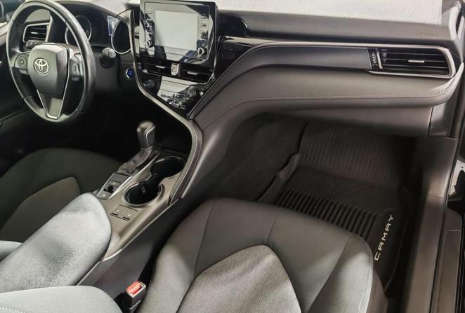 Toyota Camry VIII (XV70) Рестайлинг с пробегом 2021 года, цена 2 580 000 рублей, 112021 км, седан, Автокод Объявления