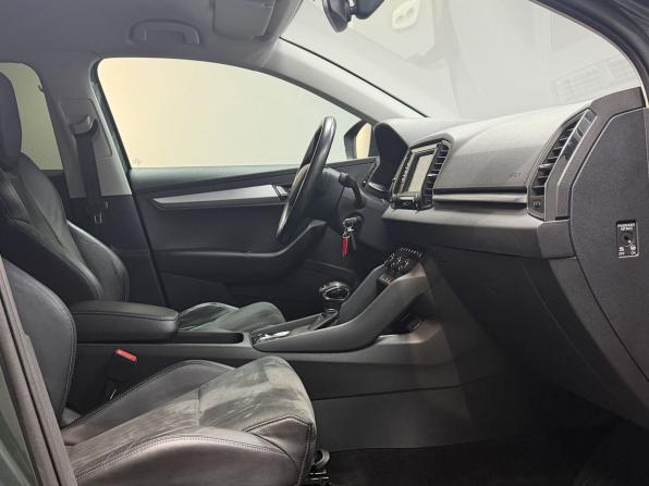 Skoda Karoq I с пробегом 2020 года, цена 2 470 000 рублей, 84541 км, внедорожник, Автокод Объявления