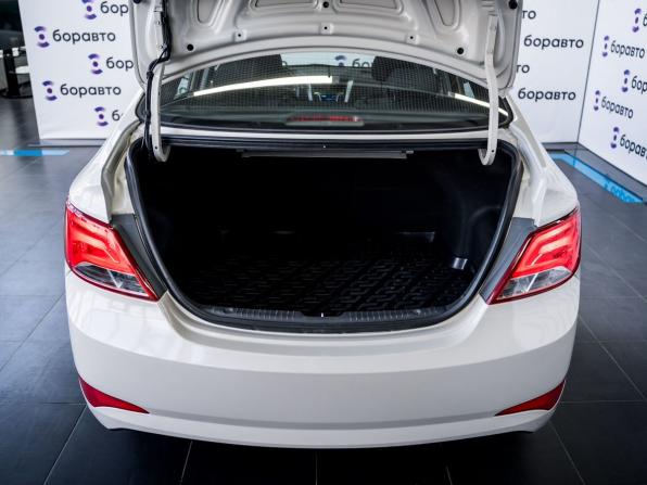 Hyundai Solaris I Рестайлинг с пробегом 2016 года, цена 1 230 000 рублей, 79374 км, седан, Автокод Объявления