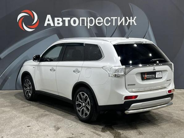 Mitsubishi Outlander III с пробегом 2014 года, цена 1 595 000 рублей, 313000 км, внедорожник, Автокод Объявления