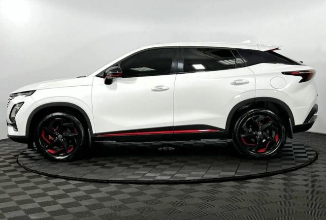 Omoda C5 I с пробегом 2022 года, цена 1 620 000 рублей, 48733 км, внедорожник, Автокод Объявления