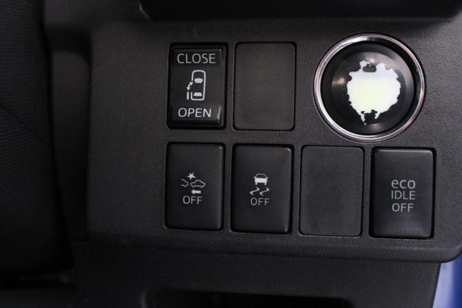 Daihatsu Wake I с пробегом 2015 года, цена 589 990 рублей, 183114 км, микровэн, Автокод Объявления