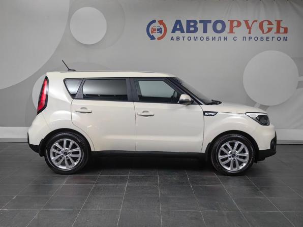 Kia Soul II Рестайлинг с пробегом 2017 года, цена 1 672 000 рублей, 99467 км, хэтчбек, Автокод Объявления