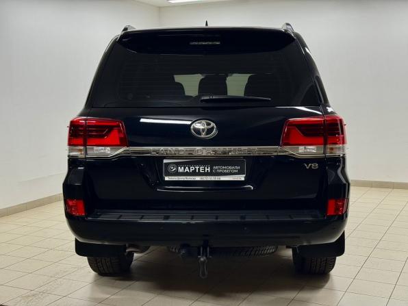 Toyota Land Cruiser 200 Series Рестайлинг 2 с пробегом 2016 года, цена 5 620 000 рублей, 181572 км, внедорожник, Автокод Объявления
