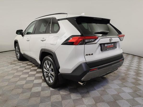 Toyota RAV4 V (XA50) с пробегом 2021 года, цена 3 599 000 рублей, 40472 км, внедорожник, Автокод Объявления