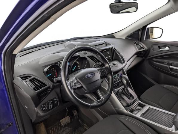 Ford Kuga II Рестайлинг с пробегом 2018 года, цена 1 550 000 рублей, 180670 км, внедорожник, Автокод Объявления
