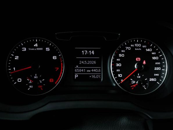 Audi Q3 I (8U) Рестайлинг с пробегом 2015 года, цена 2 435 000 рублей, 65900 км, внедорожник, Автокод Объявления