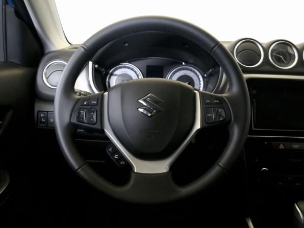 Suzuki Vitara II Рестайлинг с пробегом 2020 года, цена 1 395 000 рублей, 213399 км, внедорожник, Автокод Объявления