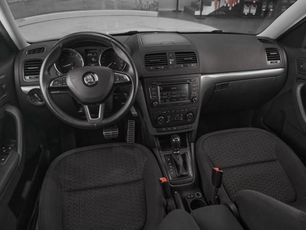 Skoda Yeti I Рестайлинг с пробегом 2014 года, цена 1 049 000 рублей, 200000 км, внедорожник, Автокод Объявления
