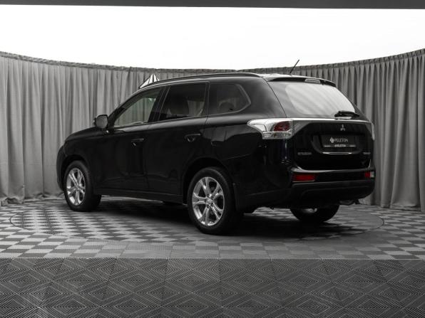 Mitsubishi Outlander III с пробегом 2012 года, цена 1 370 000 рублей, 238663 км, внедорожник, Автокод Объявления