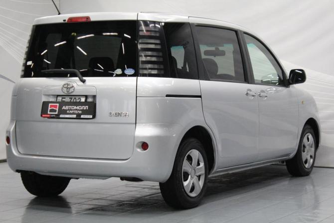 Toyota Sienta I с пробегом 2005 года, цена 555 000 рублей, 260167 км, минивэн, Автокод Объявления
