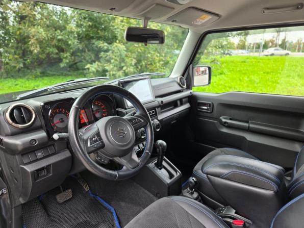 Suzuki Jimny IV с пробегом 2021 года, цена 2 999 000 рублей, 52000 км, внедорожник, Автокод Объявления