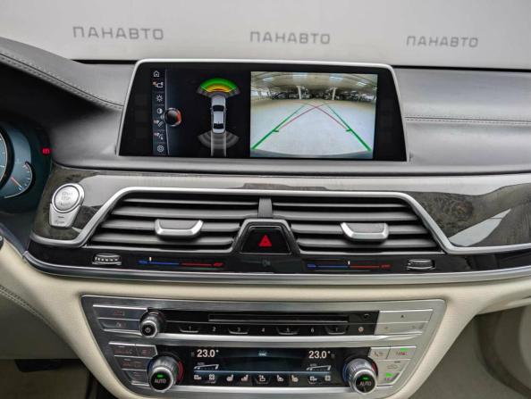 BMW 7 серии VI (G11/G12) с пробегом 2016 года, цена 3 797 000 рублей, 197958 км, седан, Автокод Объявления