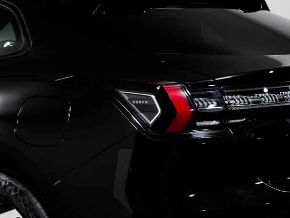 Zeekr 001 I с пробегом 2023 года, цена 5 960 000 рублей, 18100 км, лифтбек, Автокод Объявления
