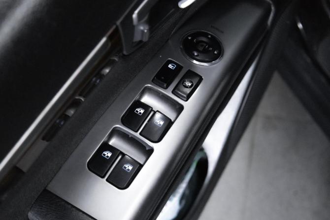 Hyundai Santa Fe II Рестайлинг с пробегом 2012 года, цена 1 390 000 рублей, 156824 км, внедорожник, Автокод Объявления