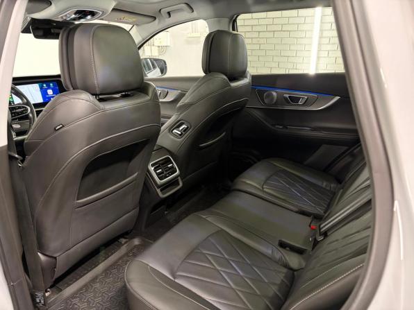 Chery Tiggo 8 Pro Max I Рестайлинг с пробегом 2023 года, цена 2 470 000 рублей, 40511 км, внедорожник, Автокод Объявления