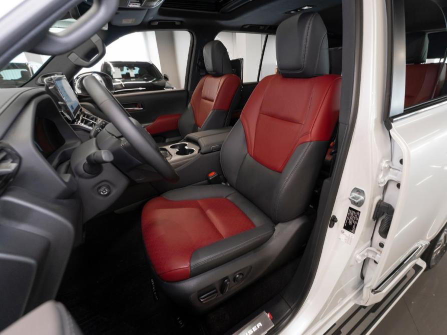 Toyota Land Cruiser 300 Series Москва  - изображение 9