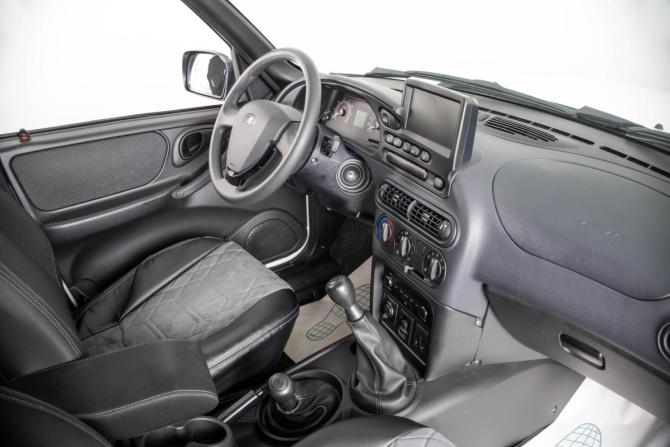 Lada (ВАЗ) Niva Travel I с пробегом 2024 года, цена 1 549 000 рублей, 12300 км, внедорожник, Автокод Объявления