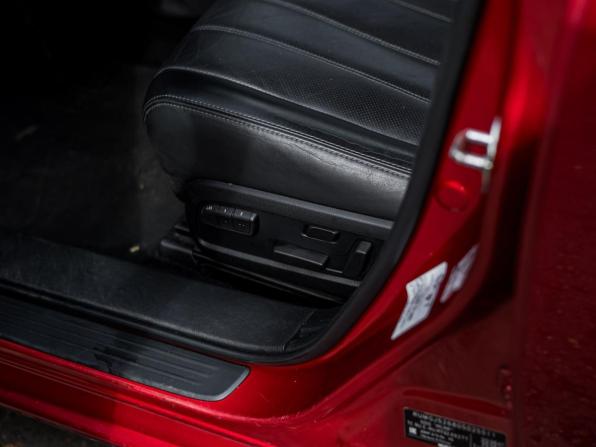 Mazda 6 III (GJ) Рестайлинг 2 с пробегом 2021 года, цена 2 254 000 рублей, 72114 км, универсал, Автокод Объявления