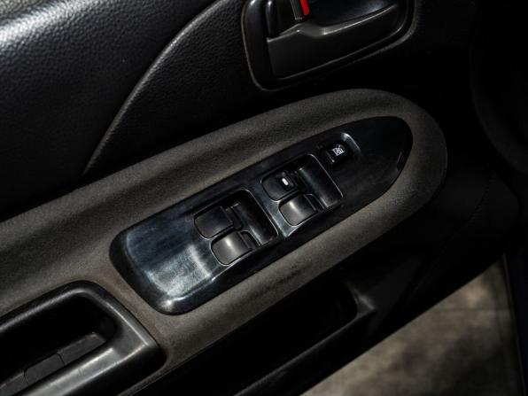 Mitsubishi Lancer IX с пробегом 2004 года, цена 380 000 рублей, 218850 км, седан, Автокод Объявления