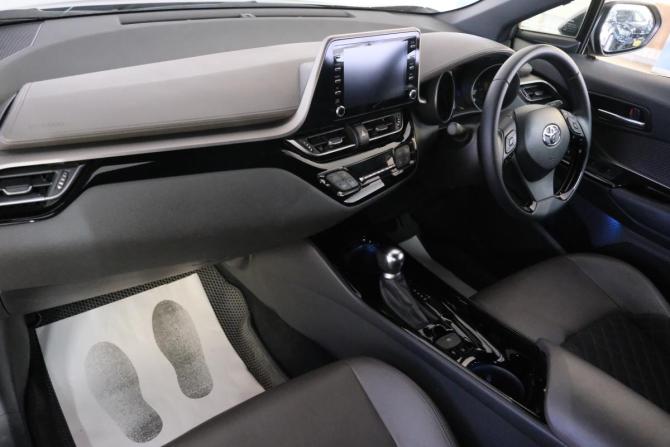 Toyota C-HR I Рестайлинг с пробегом 2019 года, цена 2 149 000 рублей, 70000 км, внедорожник, Автокод Объявления