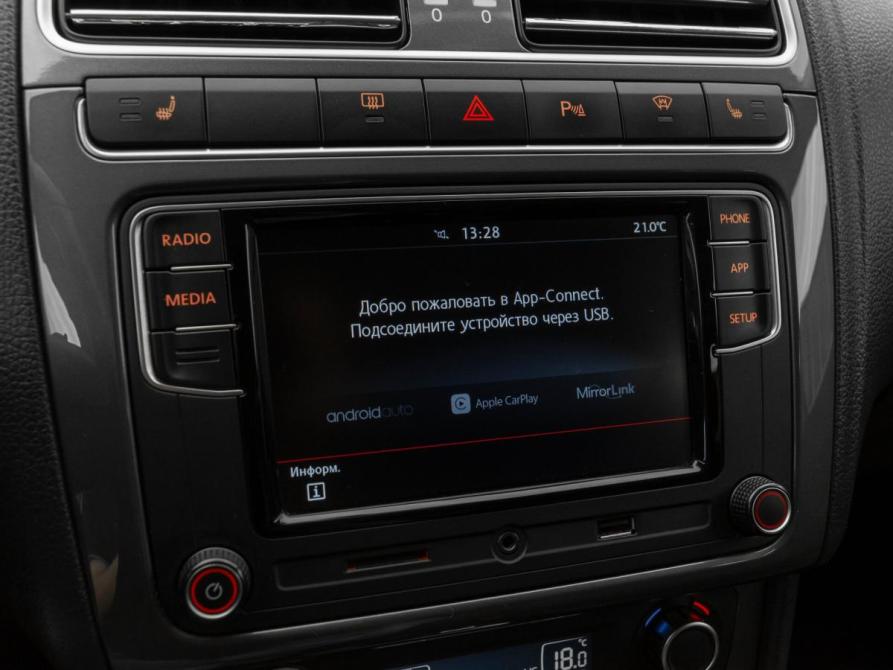 Volkswagen Polo V Рестайлинг Москва  - изображение 17