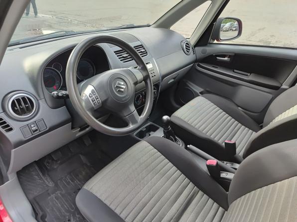 Suzuki SX4 I (Classic) Рестайлинг с пробегом 2013 года, цена 799 000 рублей, 133265 км, хэтчбек, Автокод Объявления