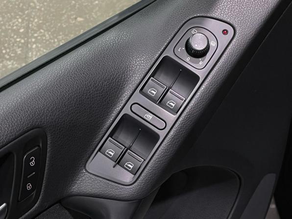 Volkswagen Tiguan I Рестайлинг с пробегом 2013 года, цена 1 280 000 рублей, 183089 км, внедорожник, Автокод Объявления
