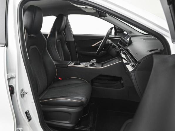 Omoda C5 I Рестайлинг с пробегом 2024 года, цена 1 670 000 рублей, 38192 км, внедорожник, Автокод Объявления