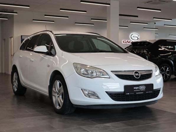 Opel Astra J с пробегом 2011 года, цена 660 000 рублей, 158073 км, универсал, Автокод Объявления
