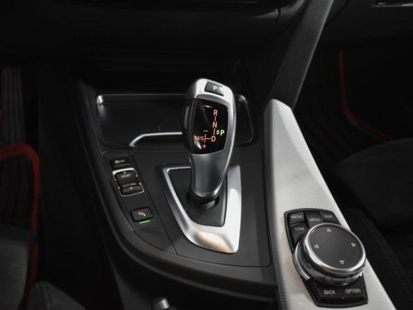 BMW 3 серии VI (F3x) Рестайлинг с пробегом 2016 года, цена 2 270 000 рублей, 180072 км, седан, Автокод Объявления