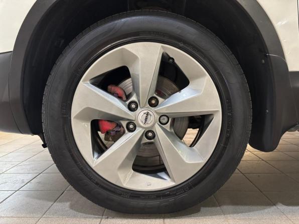 Nissan Qashqai I Рестайлинг с пробегом 2013 года, цена 1 059 000 рублей, 196000 км, внедорожник, Автокод Объявления