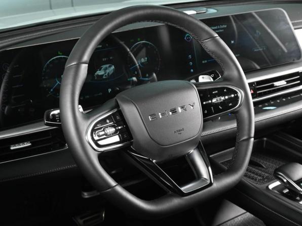 Chery Arrizo 8 с пробегом 2023 года, цена 2 099 000 рублей, 49417 км, седан, Автокод Объявления