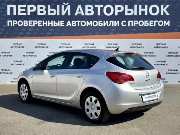 Opel Astra J с пробегом 2010 года, цена 549 000 рублей, 281080 км, хэтчбек, Автокод Объявления