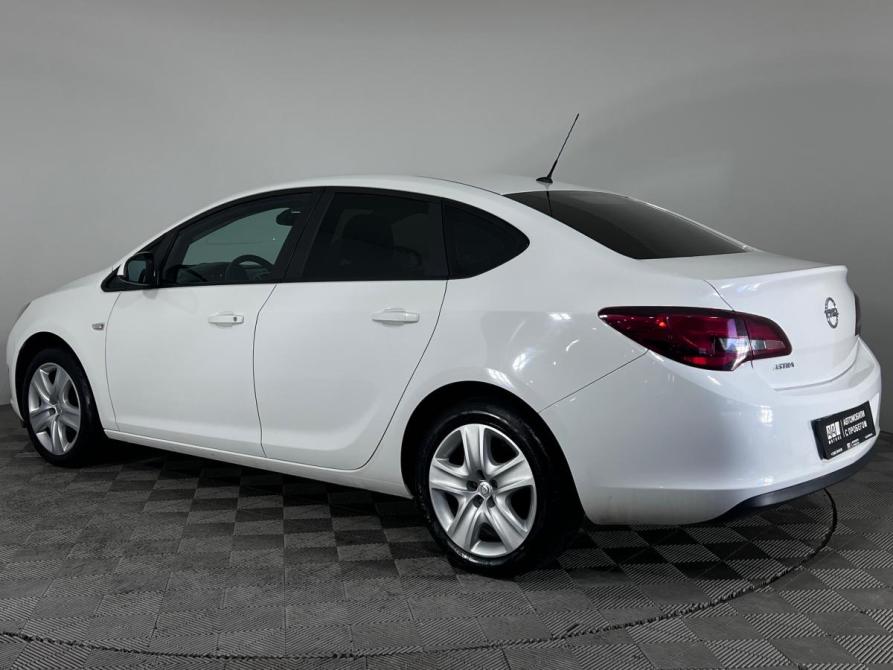 Opel Astra J Рестайлинг Ростов-на-Дону  - изображение 4