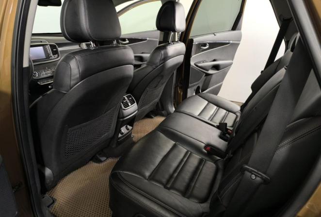 Kia Sorento II Рестайлинг с пробегом 2017 года, цена 2 630 000 рублей, 274061 км, внедорожник, Автокод Объявления