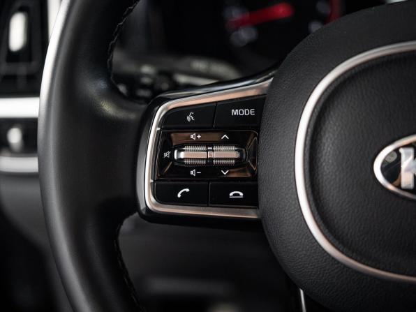 Kia Sorento IV с пробегом 2020 года, цена 4 000 000 рублей, 57377 км, внедорожник, Автокод Объявления