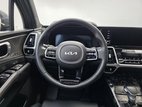 Kia Sorento IV с пробегом 2022 года, цена 4 050 000 рублей, 33328 км, внедорожник, Автокод Объявления
