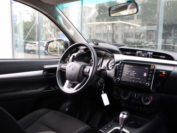 Toyota Hilux VIII Рестайлинг 2 с пробегом 2020 года, цена 4 370 000 рублей, 164872 км, offers.body_type.unknown, Автокод Объявления