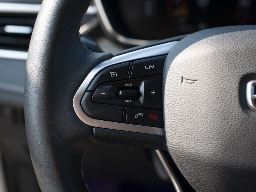 Geely Atlas Pro Курган  - изображение 15