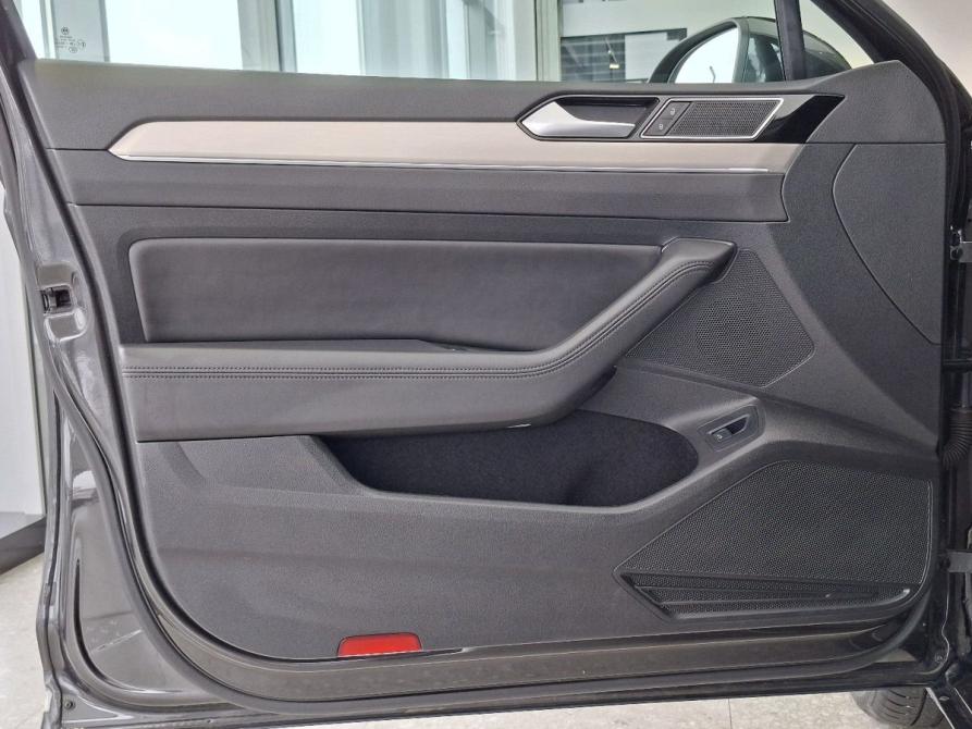 Volkswagen Passat B8 Мурманск  - изображение 16