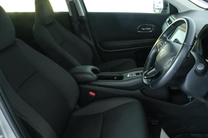 Honda Vezel I Рестайлинг с пробегом 2018 года, цена 1 999 000 рублей, 69000 км, внедорожник, Автокод Объявления