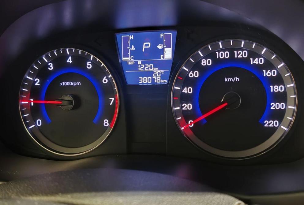 Hyundai Solaris I Рестайлинг Ярославль  - изображение 9